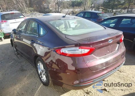 2013 Ford Fusion Se z USA, uszkodzony, nr VIN 3FA6P0H72DR312307